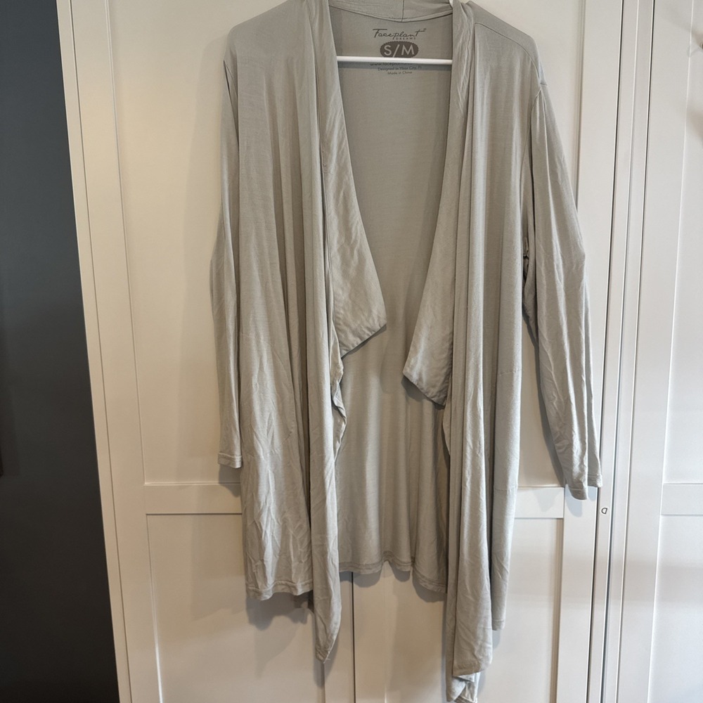 Faceplant Dreams Robe Duster Cardigan Light Gray S/M Bamboo